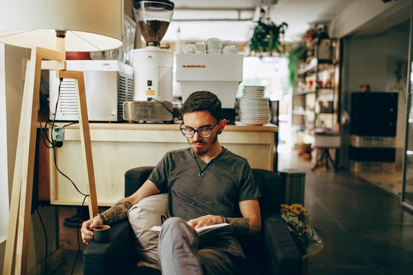 Établissez des connexions sincères : guide des rencontres seniors